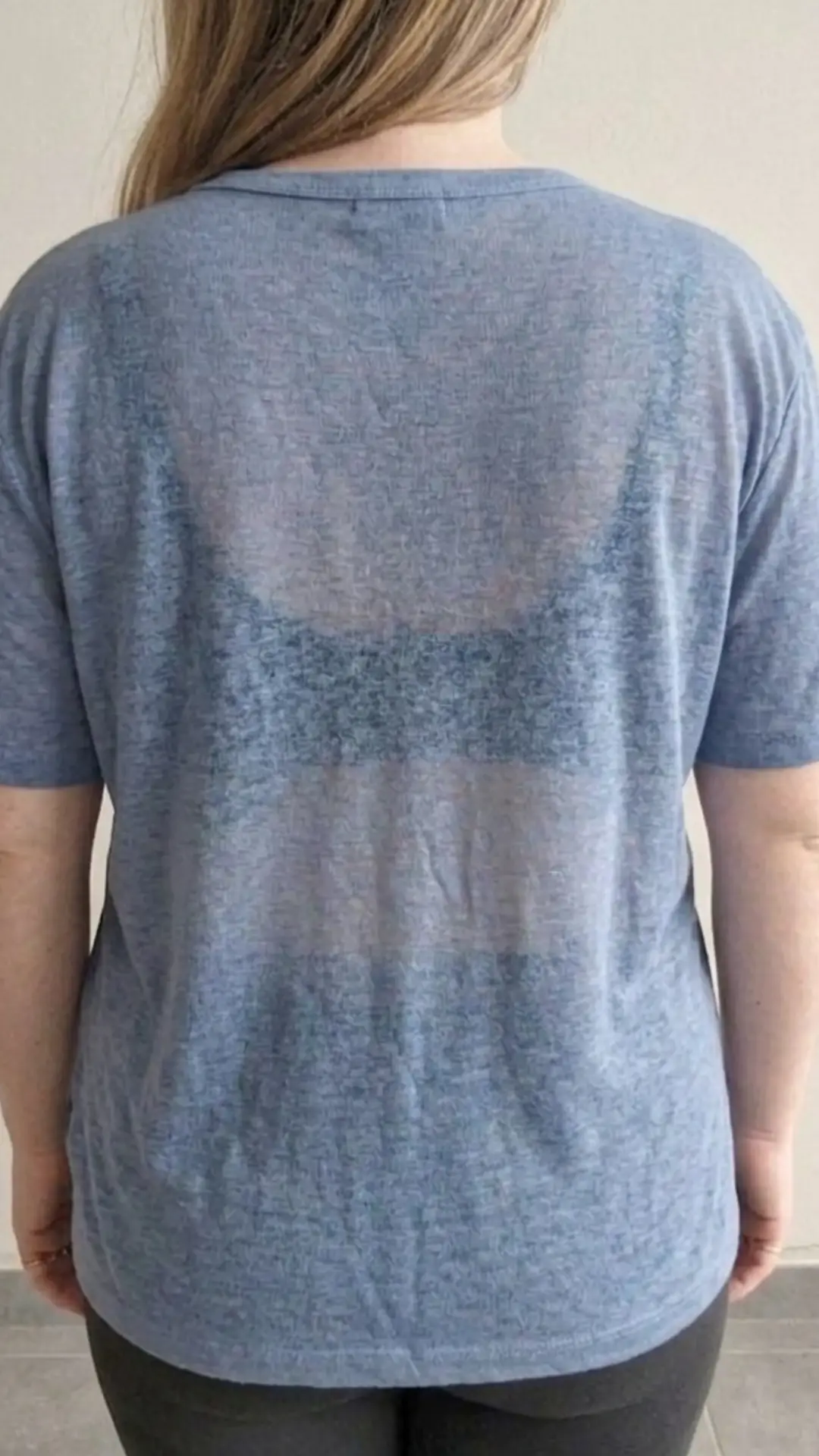 Image de T-shirt fluide Bleu clair Monoprix Premium - 100% Lin - Taille XL, 2/3
