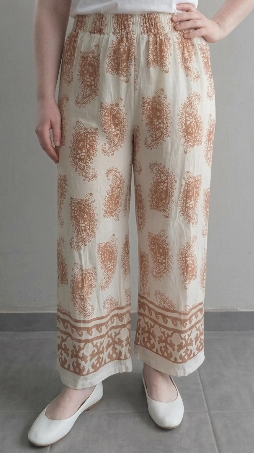 Image de Pantalon fluide motifs bohèmes – Taille Haute – Taille unique – 15% Lin, 1/2
