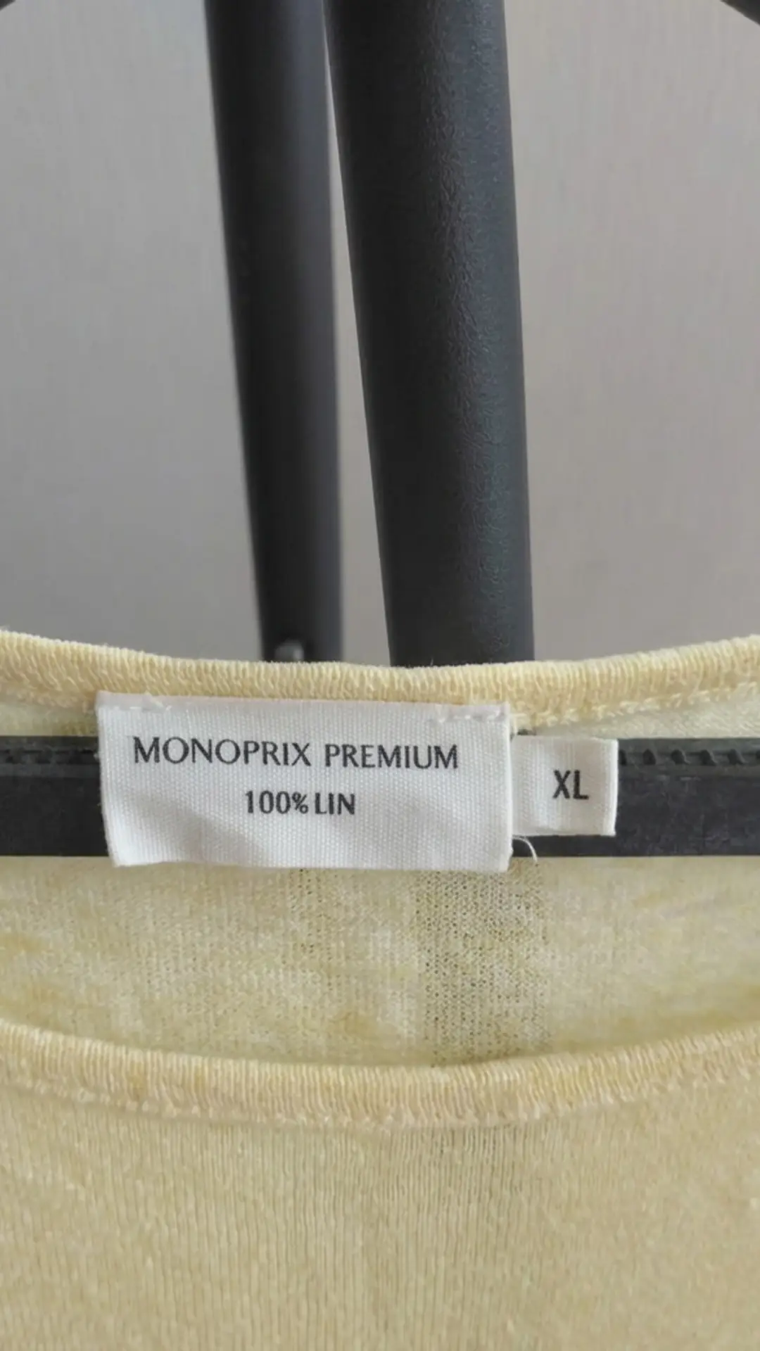 Image de T-shirt fluide Jaune Monoprix Premium - 100% Lin - Taille XL, 3/3